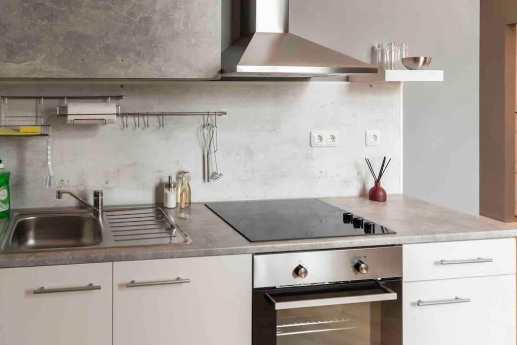 Zentrales Design Apartment ブレーメン エクステリア 写真